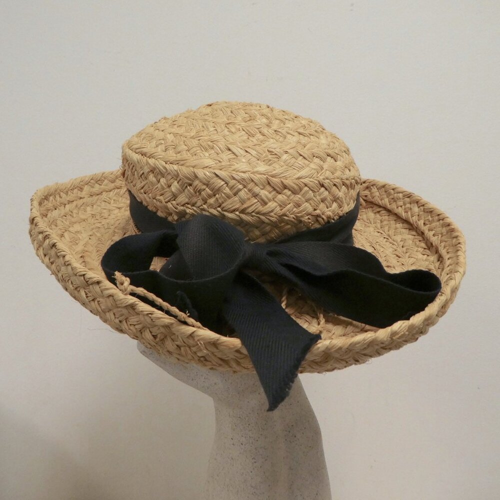 Helen Kaminski rafia straw hat black ribbon